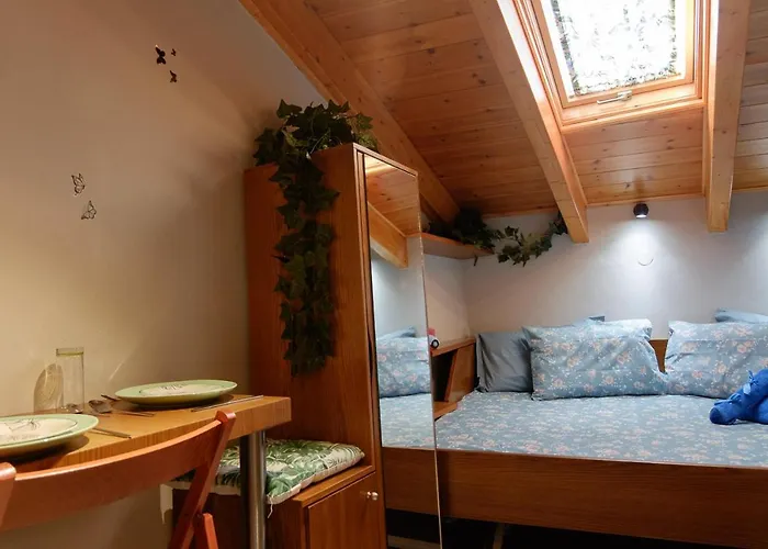 Old Town Boutique Studio's -