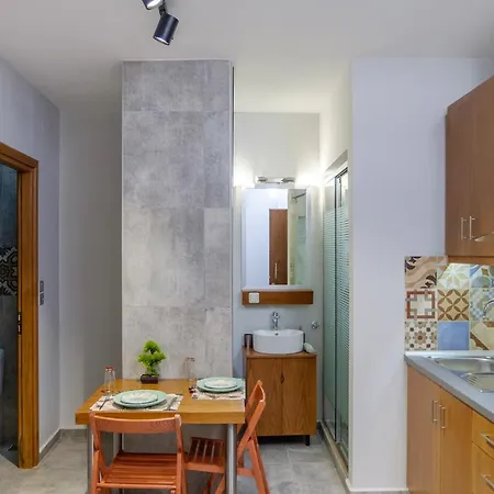 Old Town Boutique Studio's - 罗希姆诺